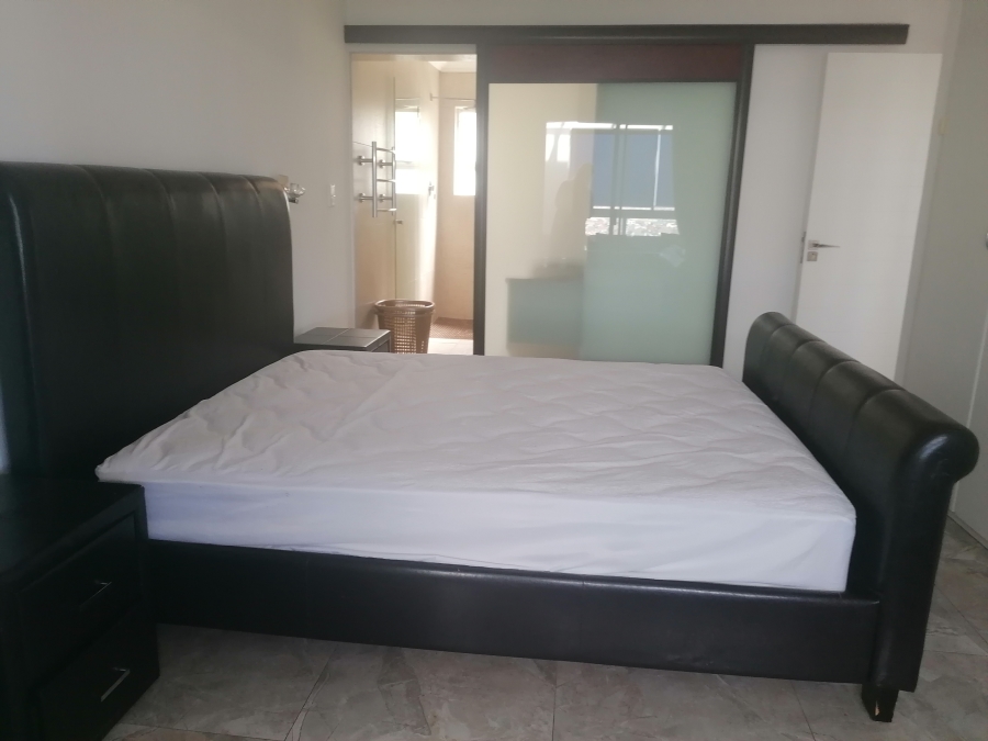To Let 3 Bedroom Property for Rent in Muizenberg Western Cape